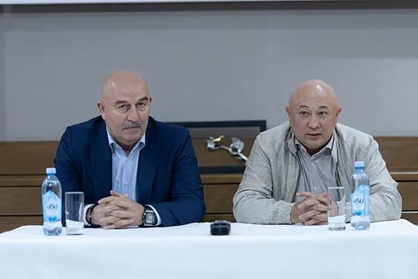 Адлет Барменкулов: Знаем, что игроки тепло относятся к Черчесову