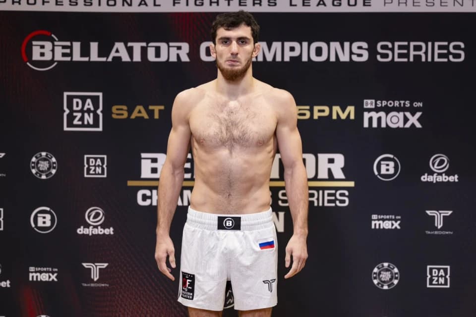 Курамагомедов – чемпион Bellator в полусреднем весе (видео)
