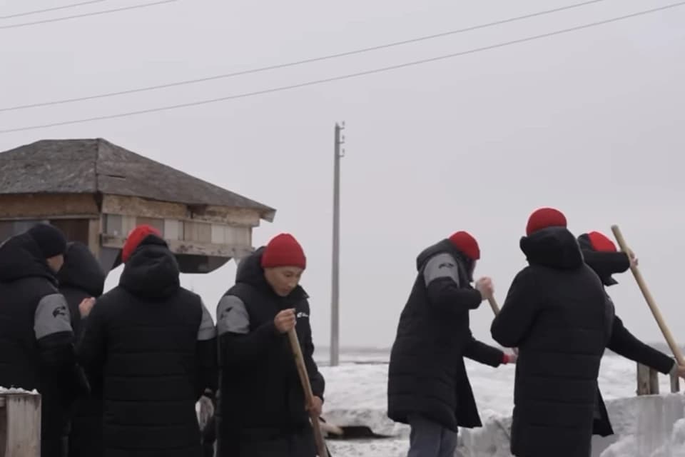Спортшылар Тайтөбеге көмекке аттанды
