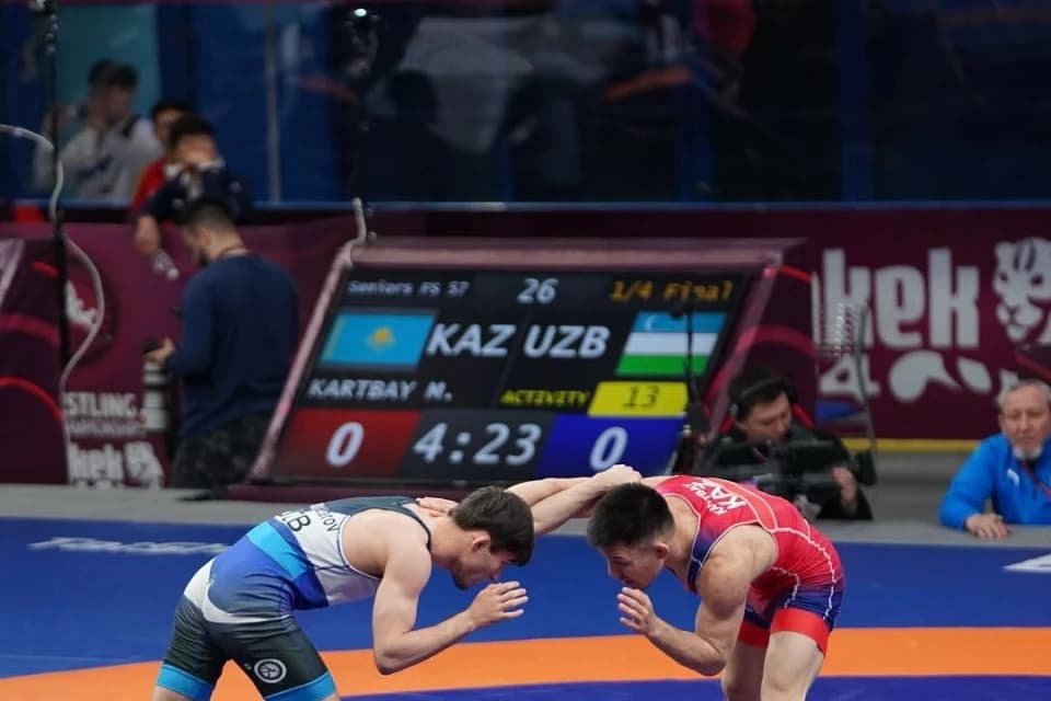 Мейрамбек Қартбай Азия чемпионатының жартылай финалында ұтылды