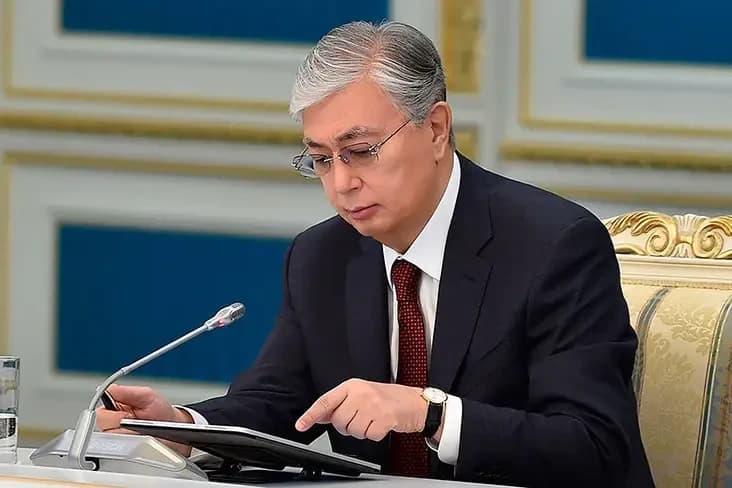 Мемлекет басшысы Елдос Сметовке қоңырау шалды