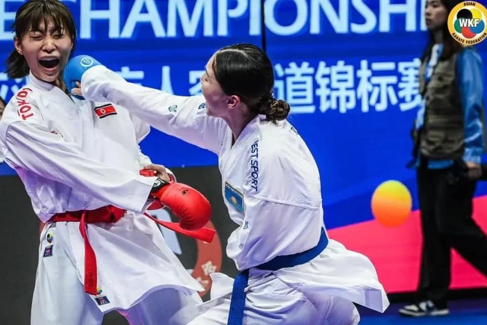 Екі спортшымыз каратэден Азия чемпионы атанды
