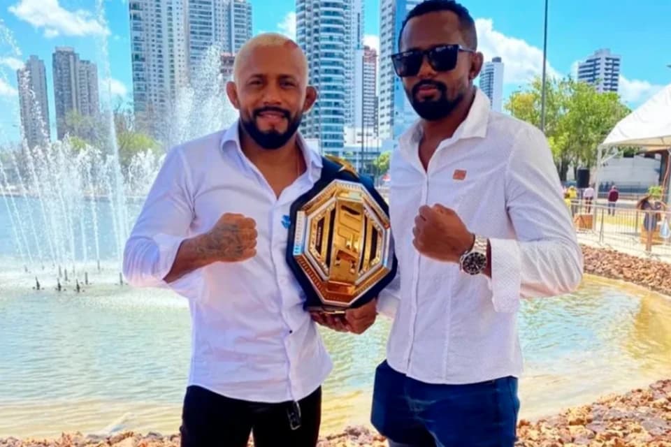 UFC жауынгері «Alash Pride» лигасымен келісімшартқа отырды