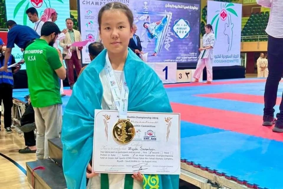 Юная казахстанка стала чемпионкой Азии по каратэ