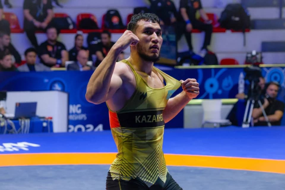 Ризабек Айтмұхан үшінші рет әлем чемпионы атағына қол жеткізді