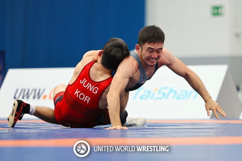 Ержет Жарылкасын сразится за звание чемпиона Азии по борьбе