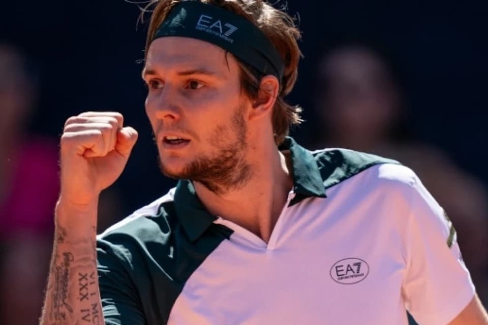 Бублик стал вторым казахстанцем, победившим на грунтовом турнире ATP