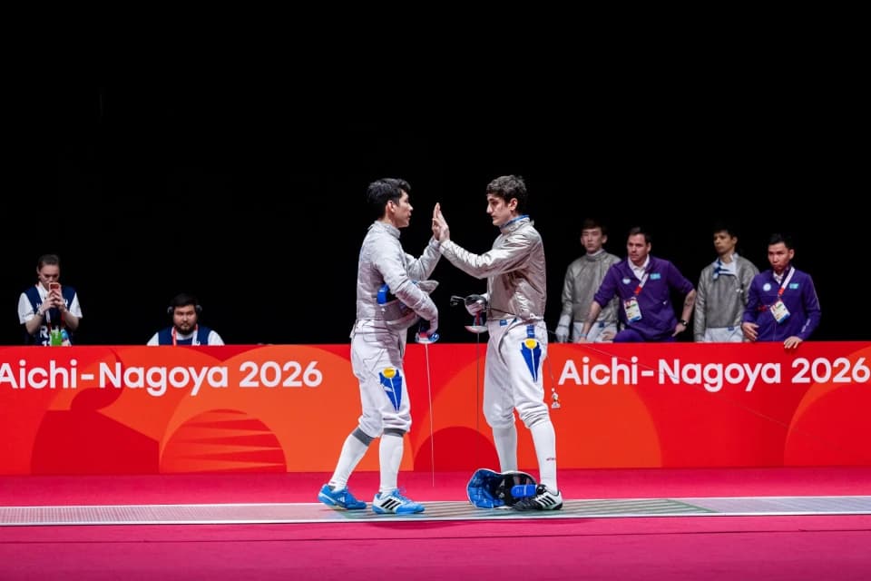 Мужская сборная Казахстана по фехтованию выиграла бронзу Азиатских игр