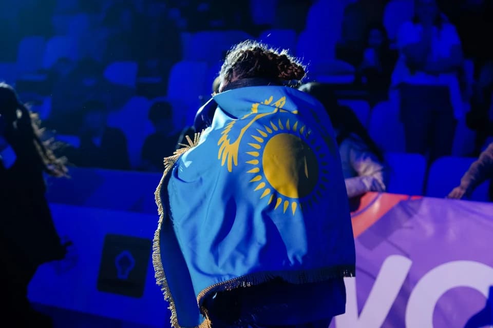 Казахстан завершил чемпионат мира по самбо на втором месте