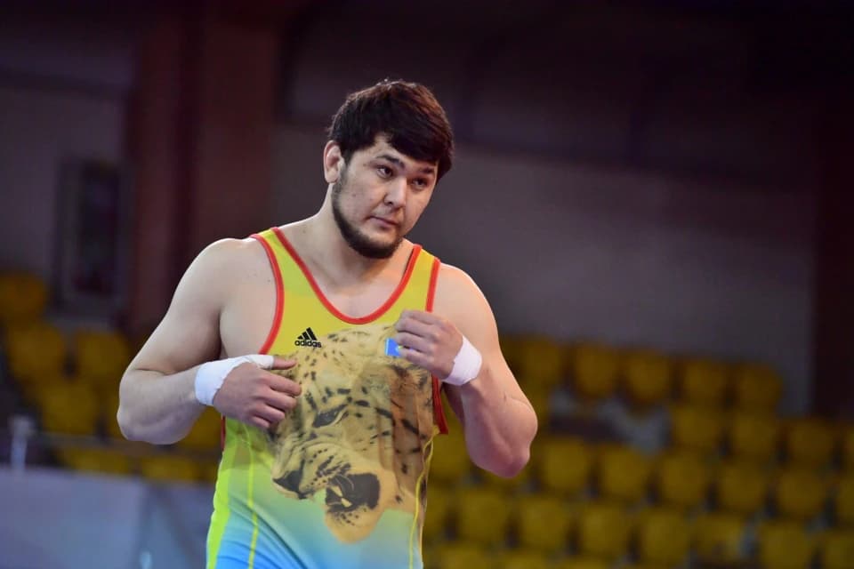 Два казахстанских борца вышли в финал рейтингового турнира