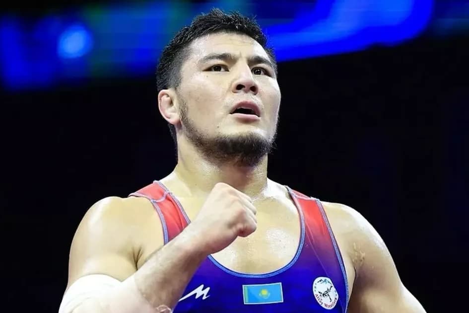 Қазақстандық екі балуан Азия чемпионатының жартылай финалына шықты