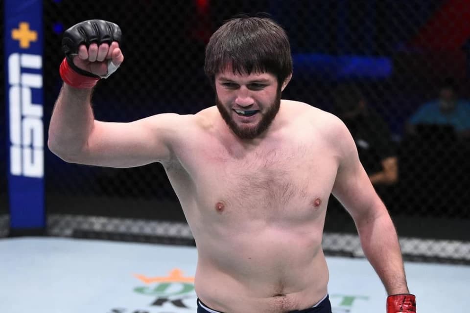Хизриев Шавкат Рахмоновқа: Мен сенімен жұдырықтасқым келеді деп ойлап қалма