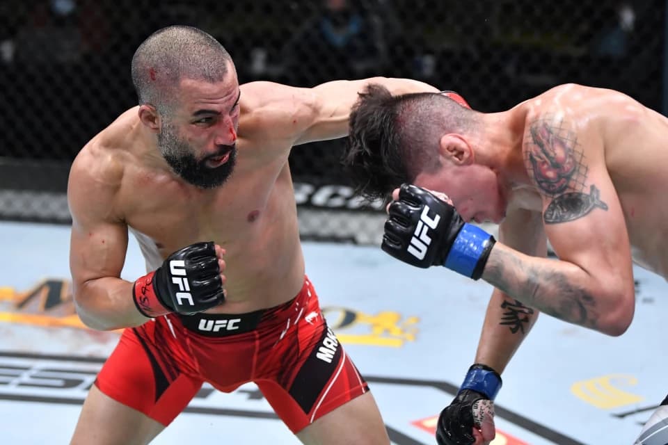 Лига NAIZA подписала американца с 20 боями в UFC