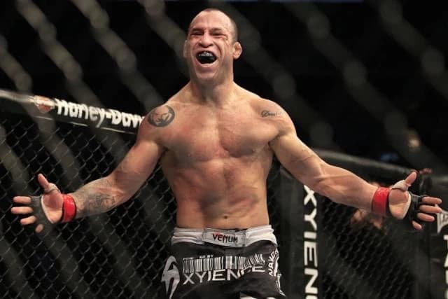 Бразильский боец будет включен в зал славы UFC