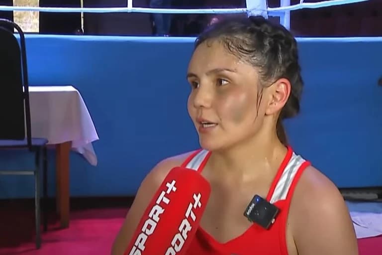 Айгерим Саттыбаева принесла Казахстану 10-й полуфинал чемпионата Азии по боксу