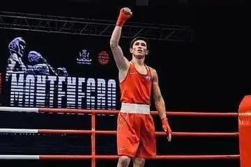 Торехан Сабырхан дебютировал на взрослом чемпионате мира (видео)