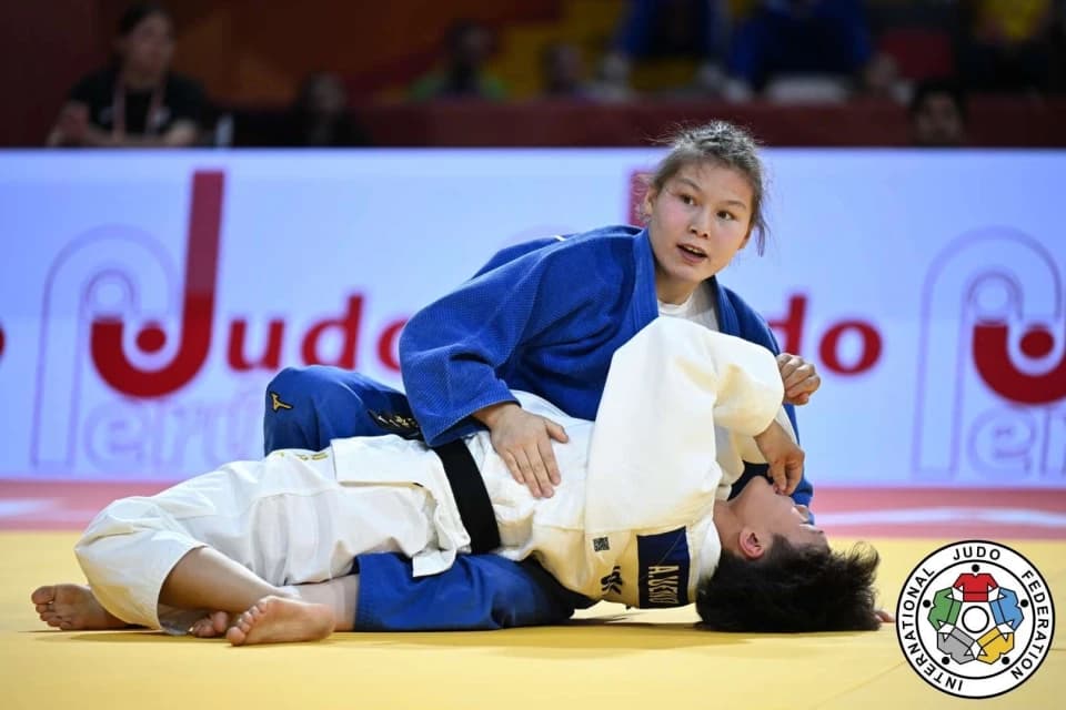 Қазақстандық дзюдошылар Азия чемпионатында күміс медальға ие болды