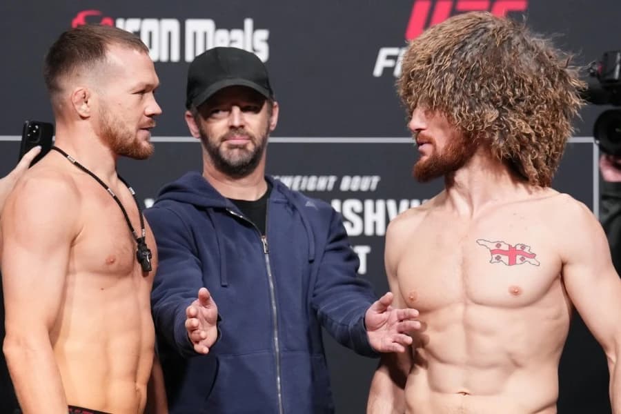 Первый номер рейтинга легчайшего веса UFC попал в аварию
