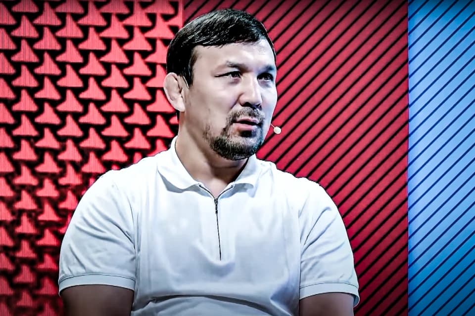Бұл дайындықпен Олимпиада чемпионы болмайды: Ақжүрек Таңатаров Ризабек Айтмұханға алаңдаулы