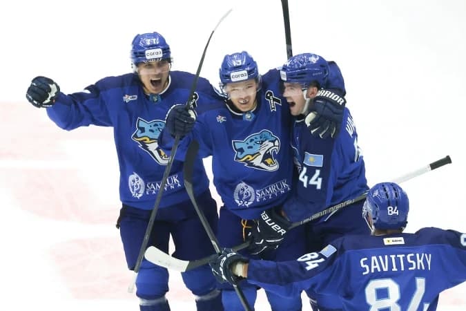 «Барыс» перед «АкБарсом» потерял еще одного нападающего