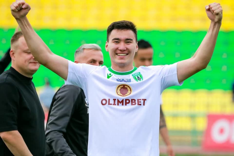 «Атырау» өзінің түлегін сапында қалдырды