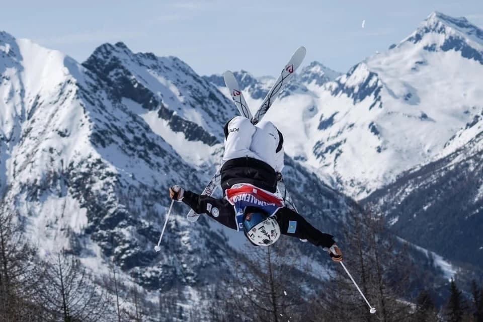 FIS подтвердил 21 лицензию для казахстанских лыжников