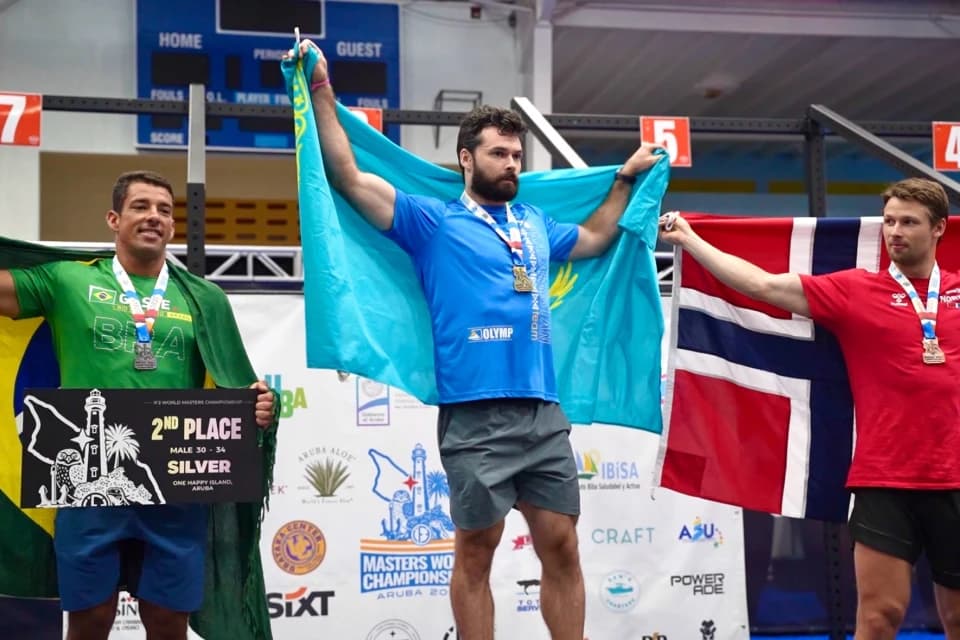 Сборная Казахстана по функциональному многоборью привезла золото Чемпионата мира