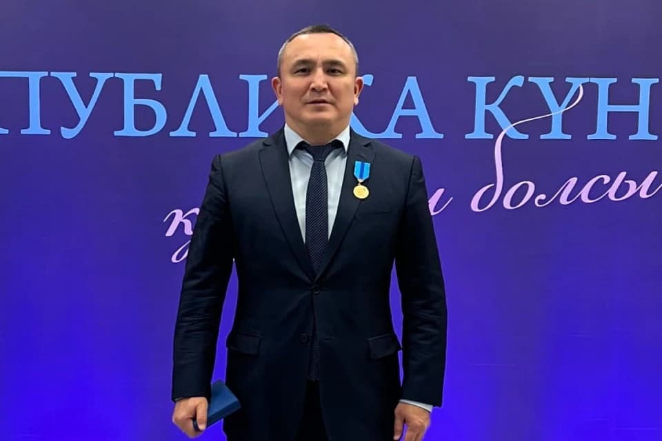 Амбассадор Sport + награжден медалью