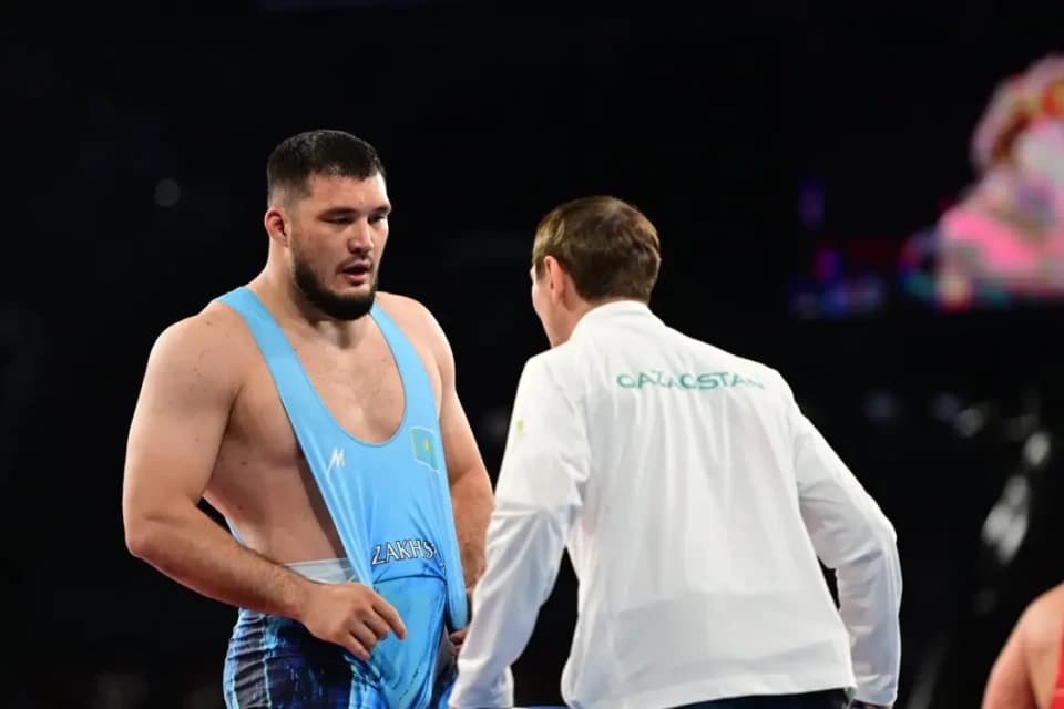 Әлімхан Сыздықов жартылай финалға өте алмады