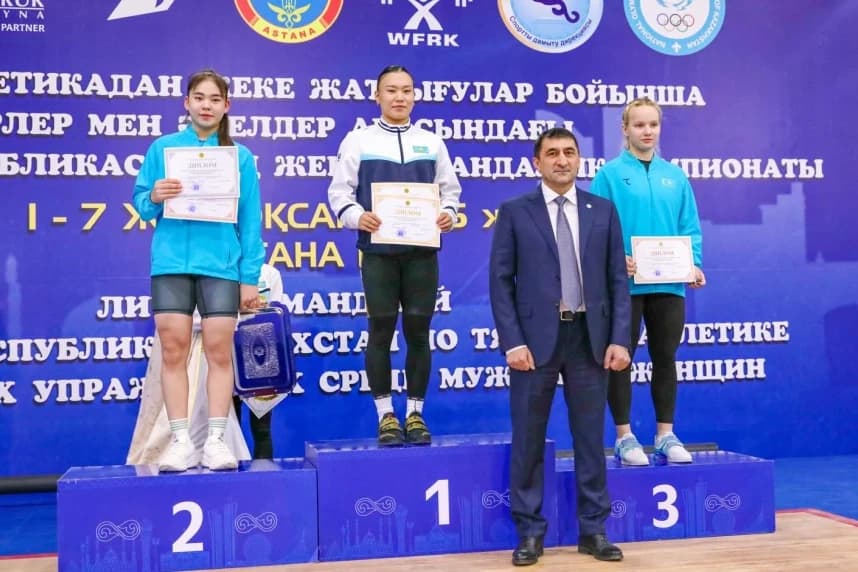 Астанада ауыр атлетикадан Қазақстан чемпионаты аяқталды