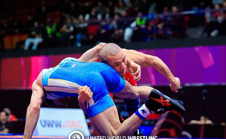 Мерей Базарбаев вышел в финал чемпионата мира