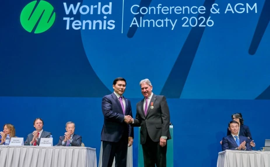 Президент World Tennis Дэвид Хаггерти награжден орденом «Достық» II степени
