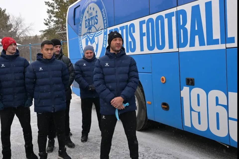 Павлодарлық клуб жаңа жылға сыйлық алды