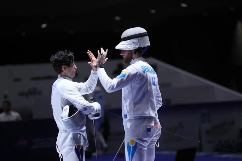 Қазақстан семсерлесуден әлем чемпионатының алтын медалі үшін сынға түседі