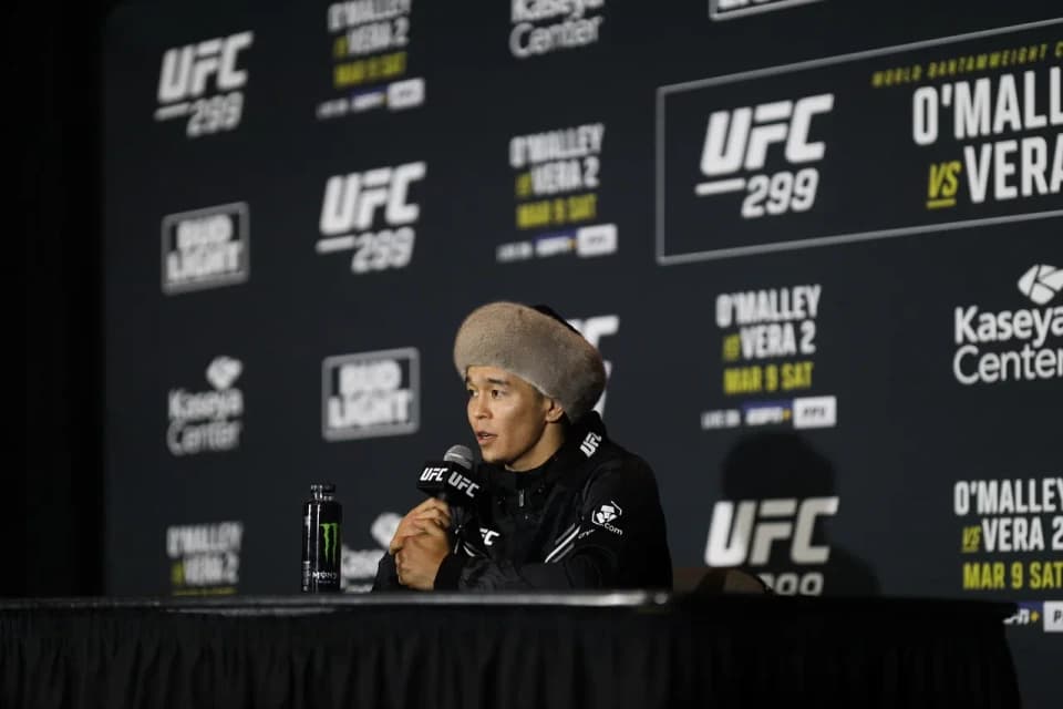 Асу Алмабаев: UFC-де ұлтқа, нәсілге қарай алалау жоқ