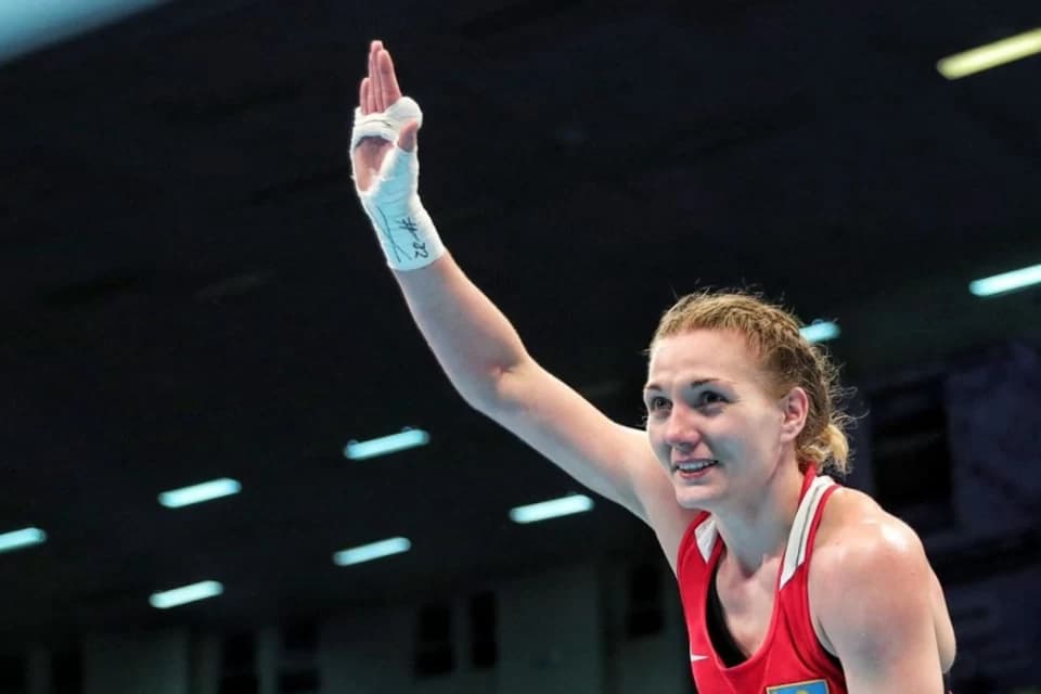 Валентина Хальзова әлем чемпионын жолдан тайдырды