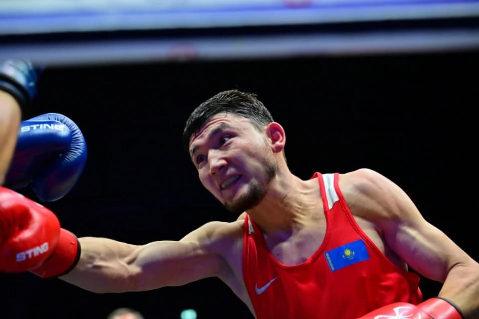 Ертуган Зейнуллинов с победы стартовал на чемпионате Азии по боксу