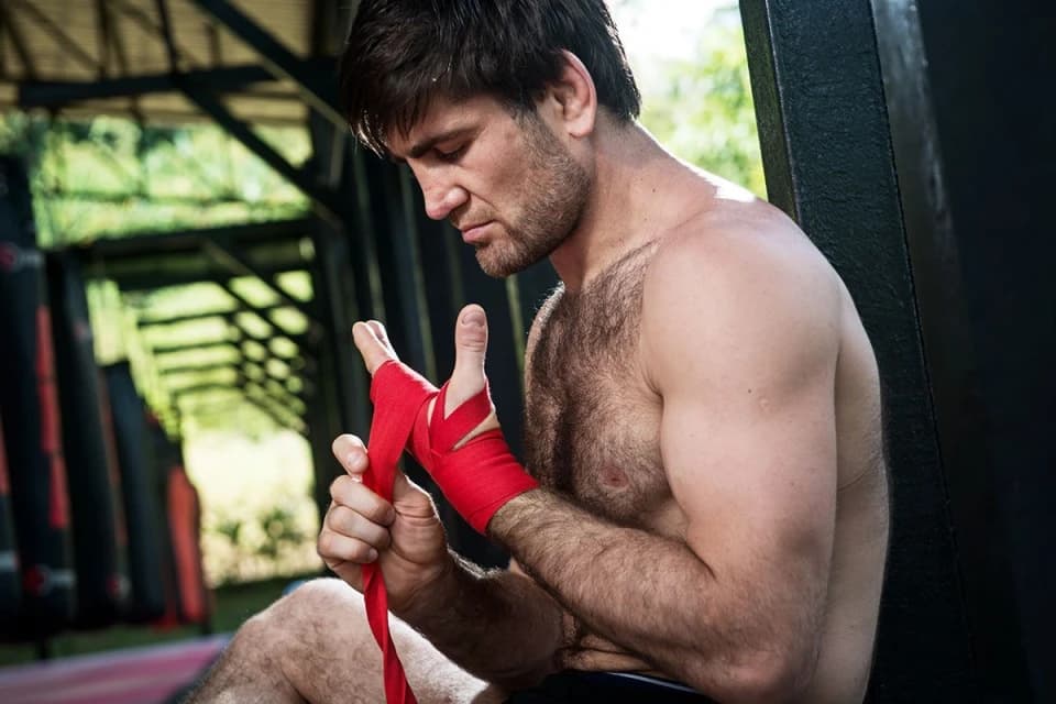 Экс-чемпион One FC и М-1 бросил вызов Резникову