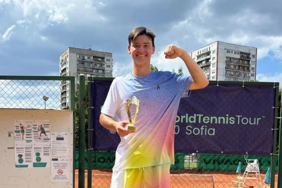 Иван Пономарев завоевал первый титул ITF Juniors в карьере