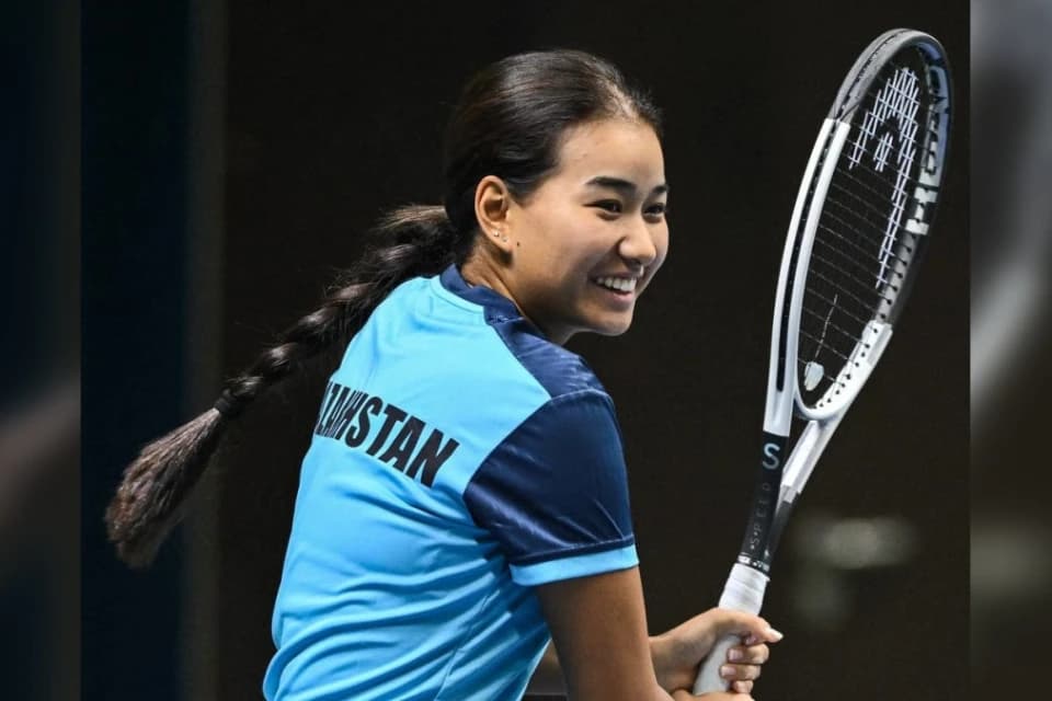 Кенжибаева выиграла третий подряд турнир в Анталии