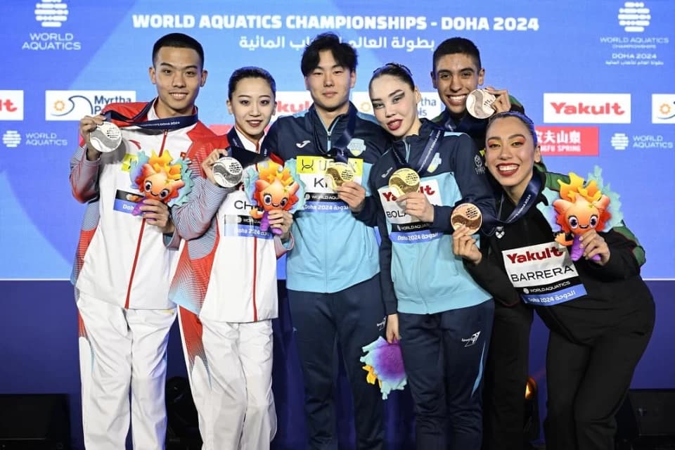 Казахстан выиграл историческое «золото» на чемпионате мира по водным видам спорта