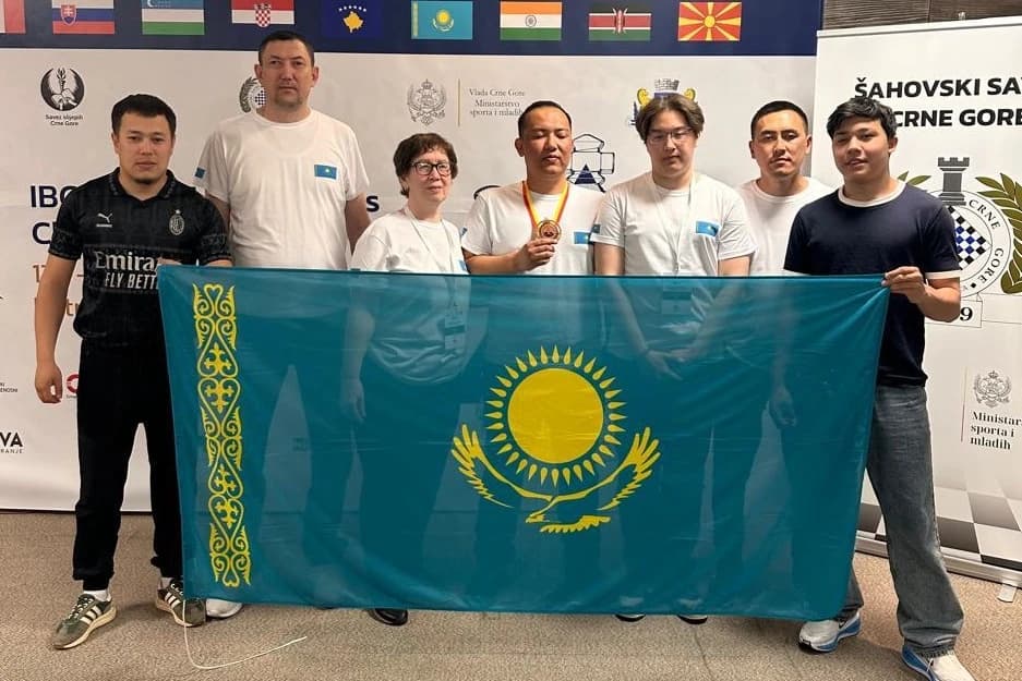 Казахстанский пара спортсмен Ерлан Нуралиев стал бронзовым призёром чемпионата мира по шахматам