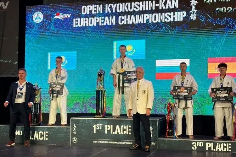 Жас каратешілер Еуропа чемпионатында жүлде салды