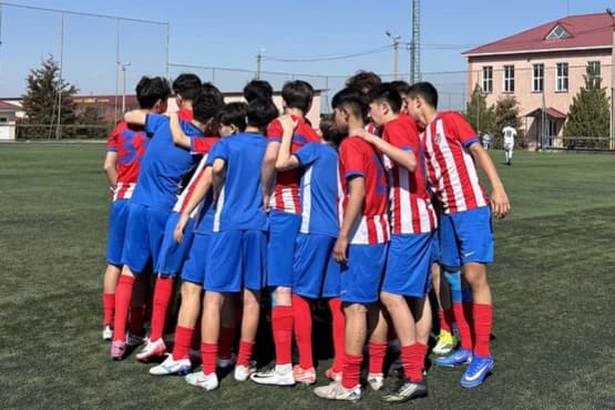 Дебют «Атлетико Мадрид» в QJ League. Где и во сколько смотреть матч «Жас Кыран U15» - «Атлетико Мадрид U15»