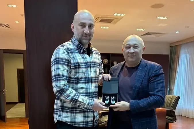 Адилет Барменкулов высказался о будущем Магомеда Адиева в сборной Казахстана