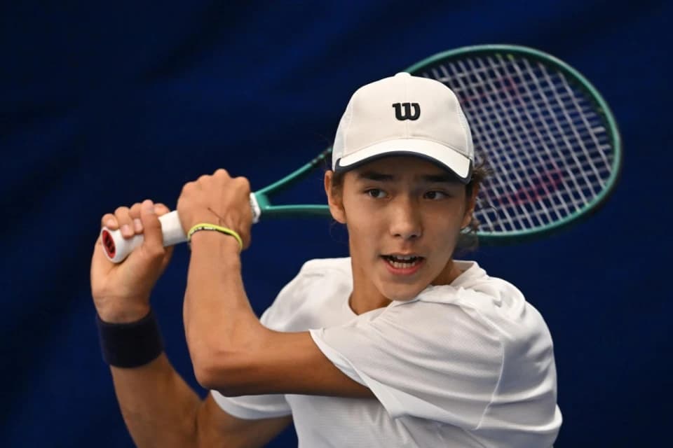 Амир Омарханов стал победителем турнира ITF M15 в Тунисе